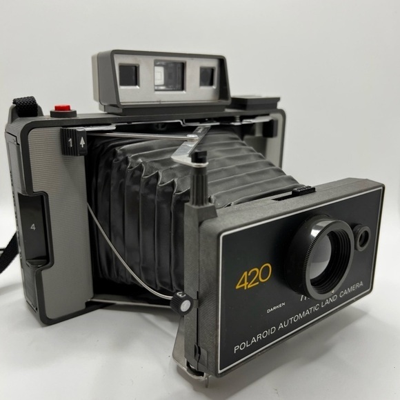 Polaroid Model 420 Vintage Instant Film Camera Packfilm - Picture 1 of 15